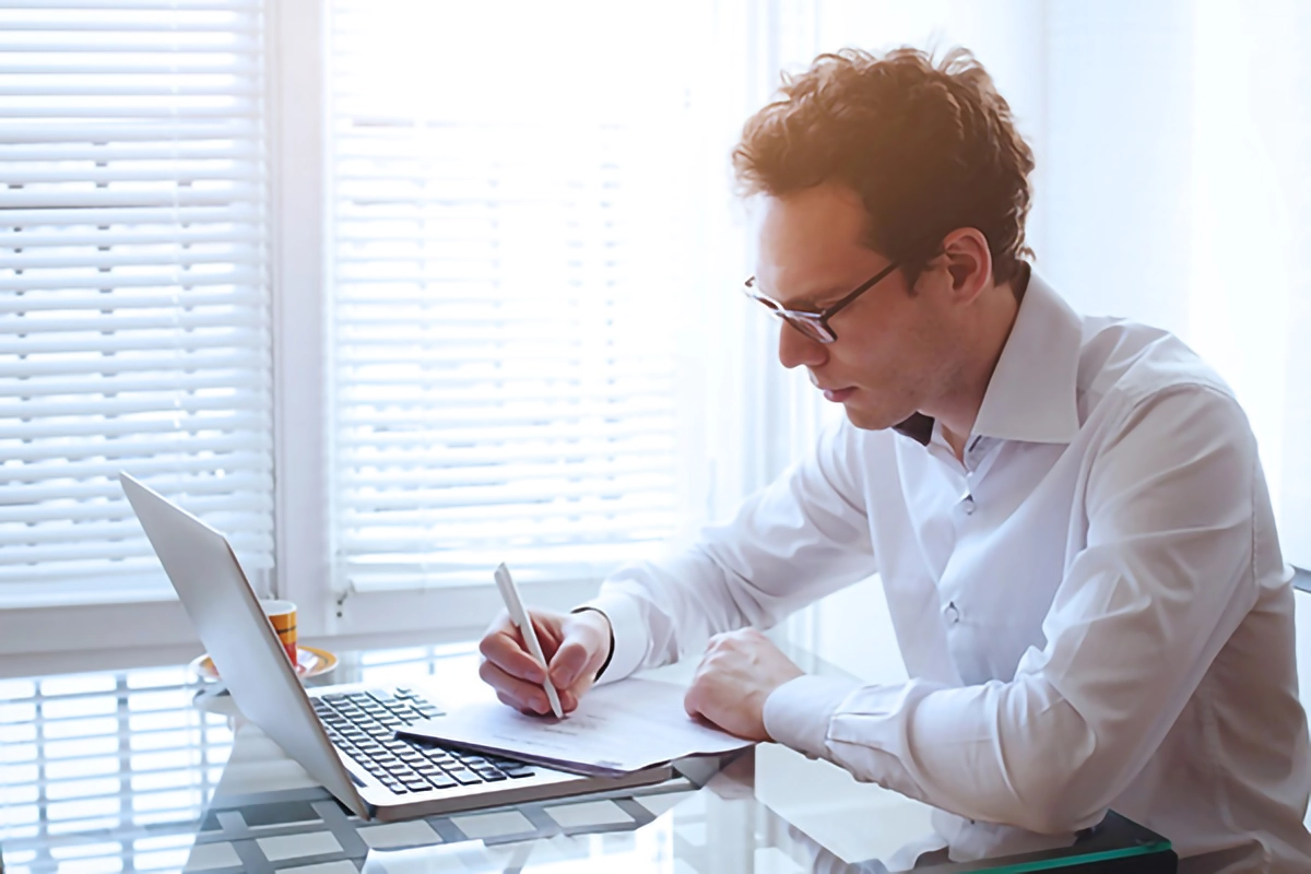 man-with-laptop